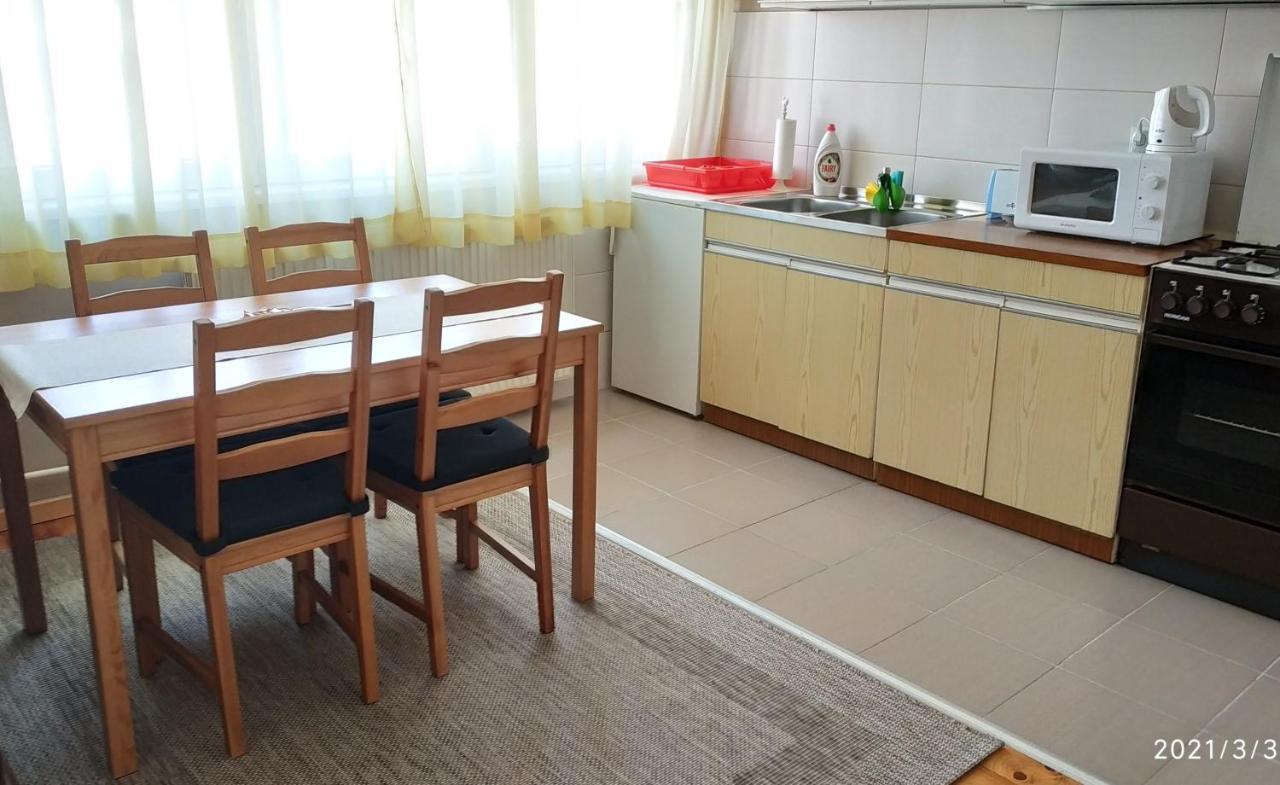 Appartement Apartman Rada à Pirot Extérieur photo